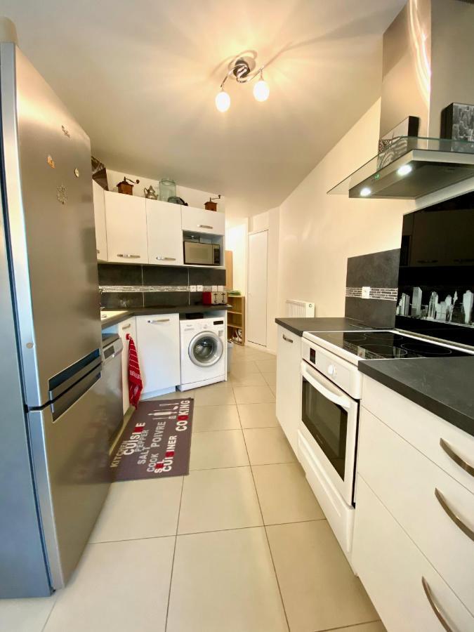 Le Neptune, Appartement Avec Parking Et Jardin Proche Universite Caen Exterior photo